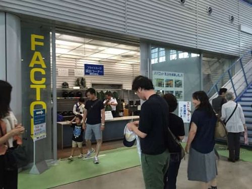 フライト体験の試着室