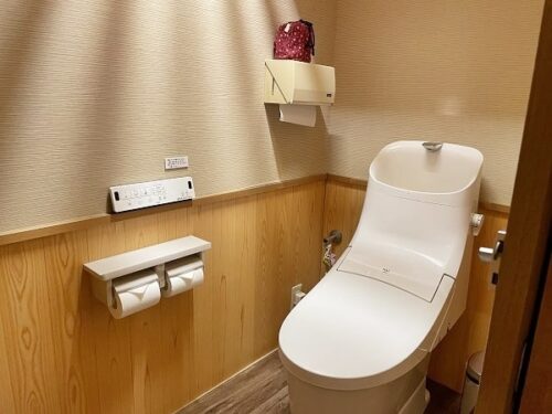 灰屋のお部屋のトイレ