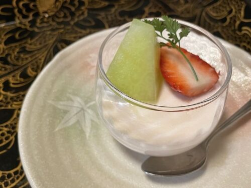 灰屋の夕食のデザート