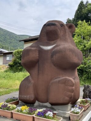 たまごかけごはん但熊の巨大熊