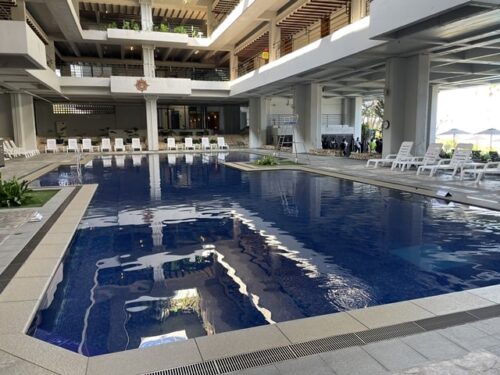 ザ・ムーンビーチミュージアムリゾートの屋内プール