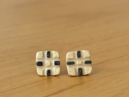 やちむんのピアス